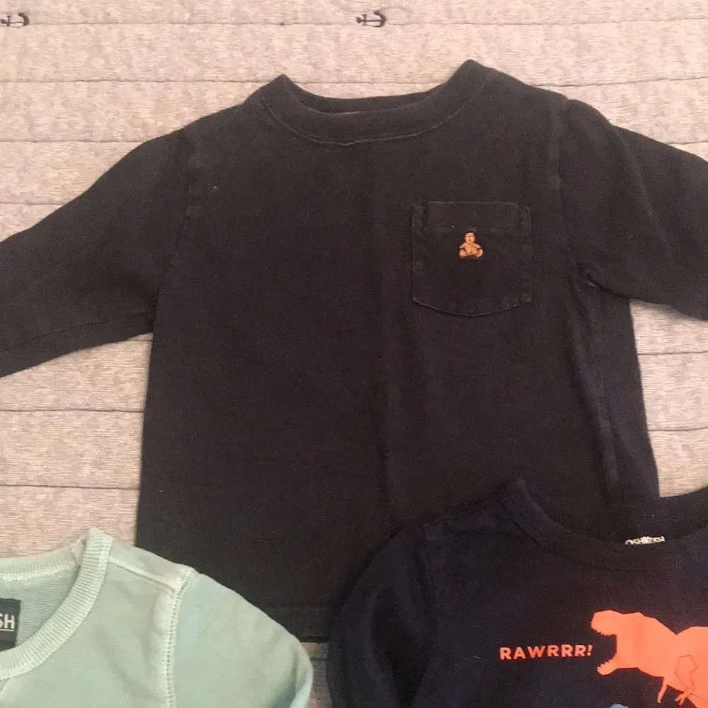Osh kosh and Gap 3 shirts